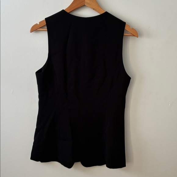 Cutaway Long Vest - Picture 7 of 10